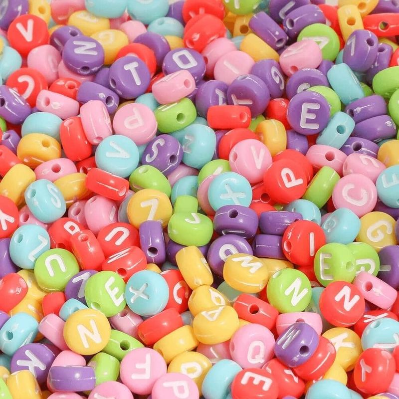 Micanga-de-Letras-Luli-LTA110-4x7mm-Pacote-com-250g