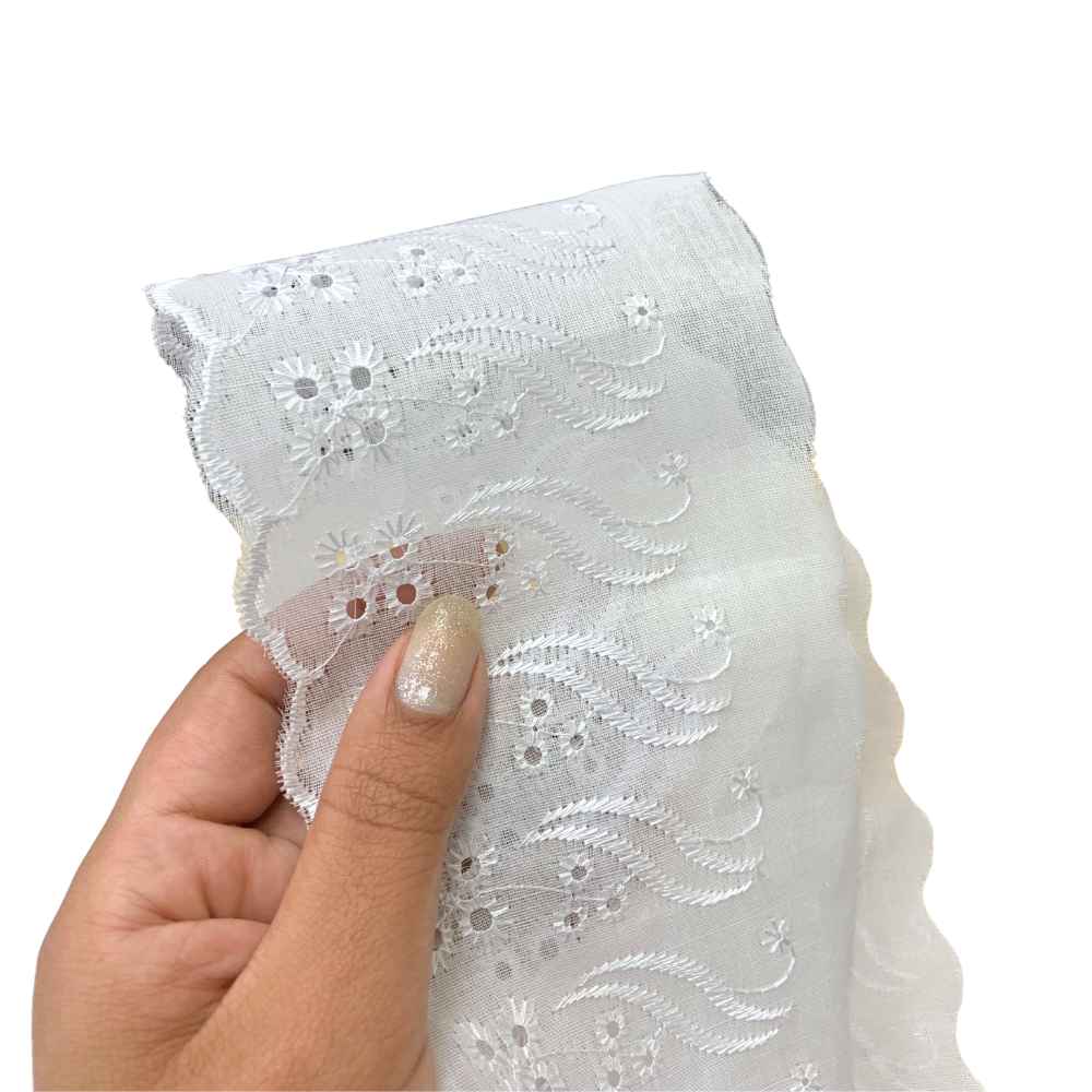 Bordado-de-Poliester-Luli-1002-10cm-Peca-com-137-Metros