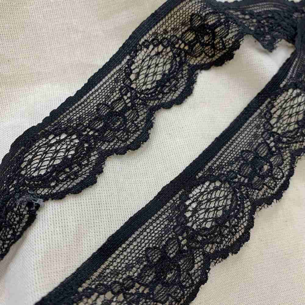 Renda-com-Elastano-Aquarela-33cm-41206-Peca-com-50-Metros