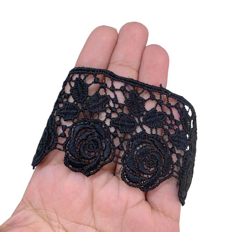 Renda-Guipir-Luli-4cm-5021-Peca-com-1370-Metros-